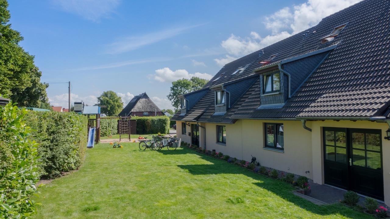 Pension Elmenhorst Elmenhorst/Lichtenhagen Exterior foto